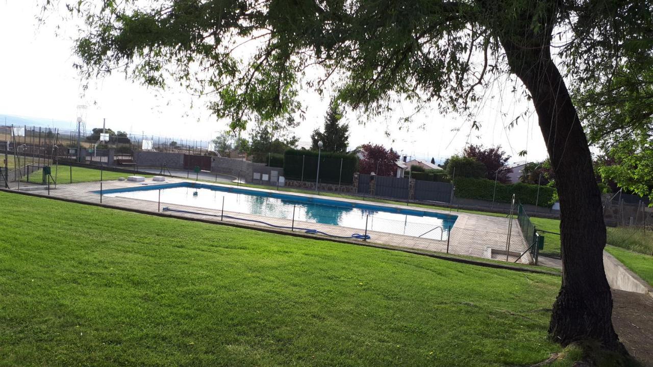 La Madriguera Apartment Otero de Herreros ภายนอก รูปภาพ